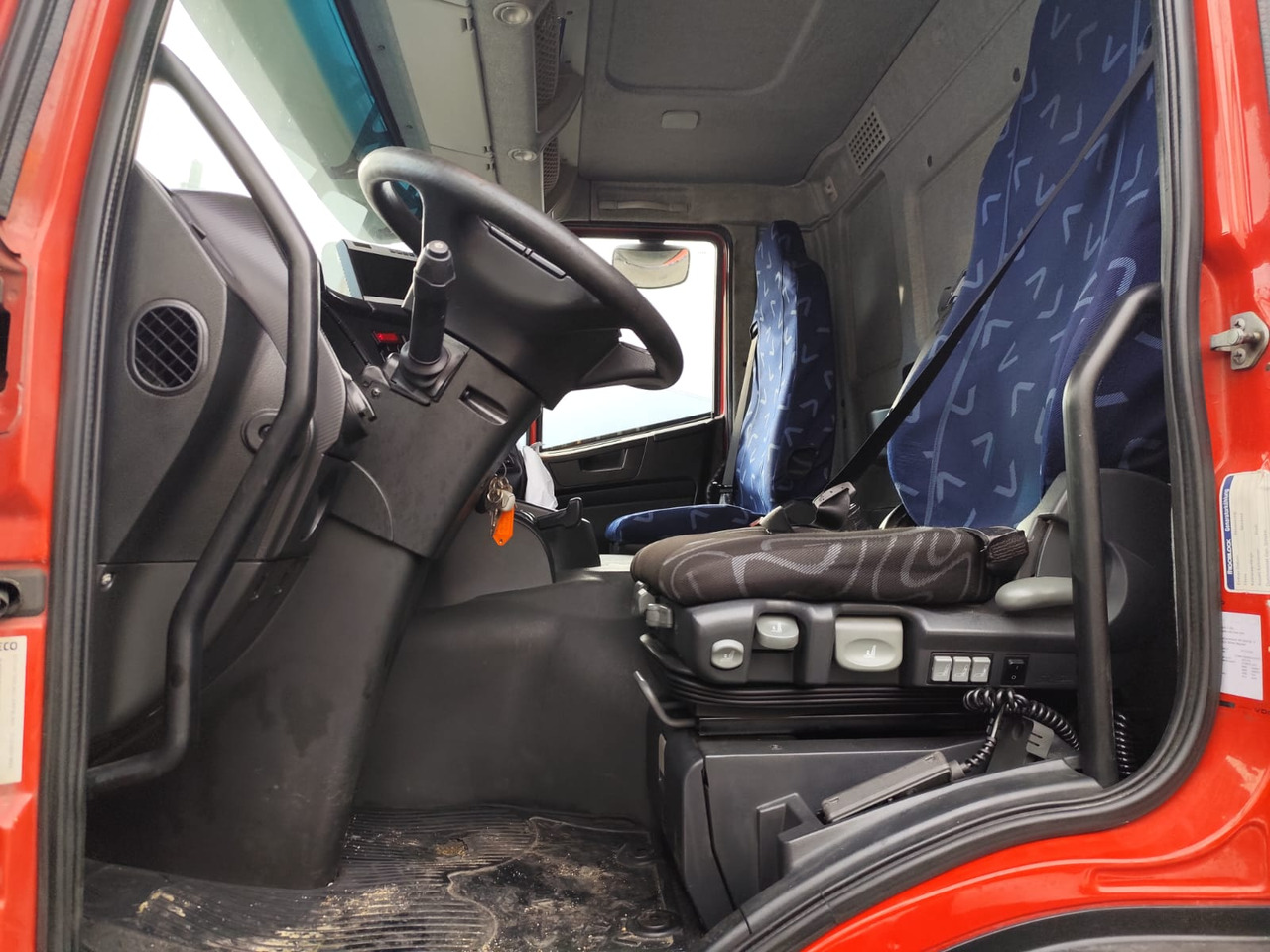 Camión multibasculante IVECO STRALIS 190S31