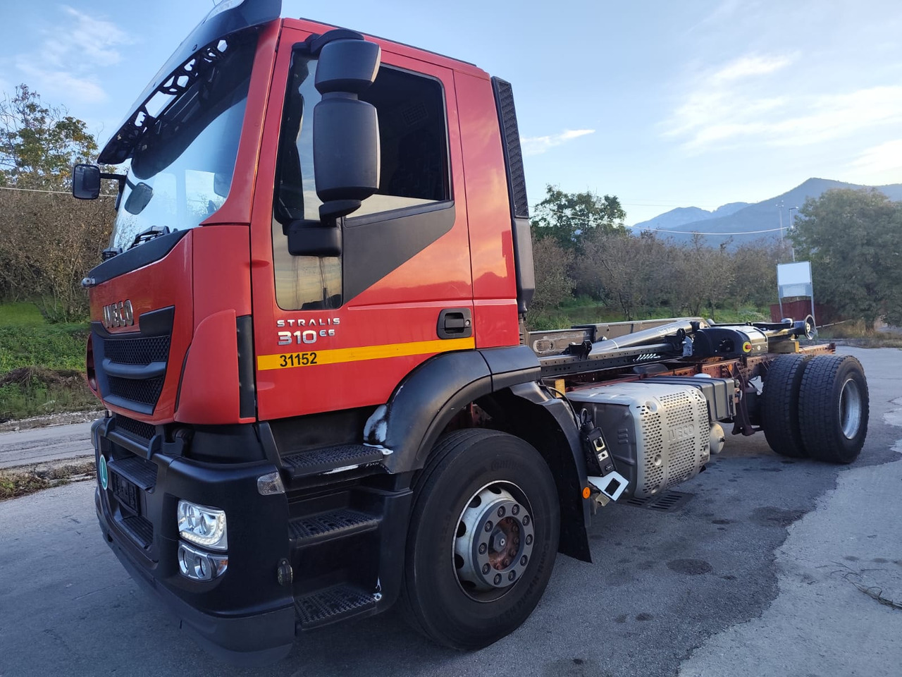 Camión multibasculante IVECO STRALIS 190S31