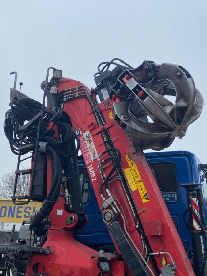 Camión multibasculante IVECO STRALIS 260.450 SCARRABILE CON GRU