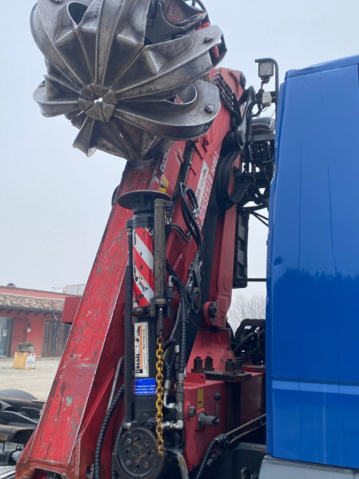 Camión multibasculante IVECO STRALIS 260.450 SCARRABILE CON GRU