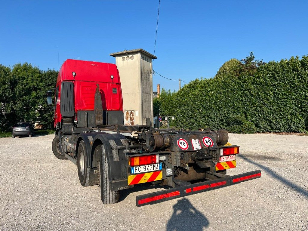 Camión multibasculante IVECO STRALIS 500 SCARRABILE