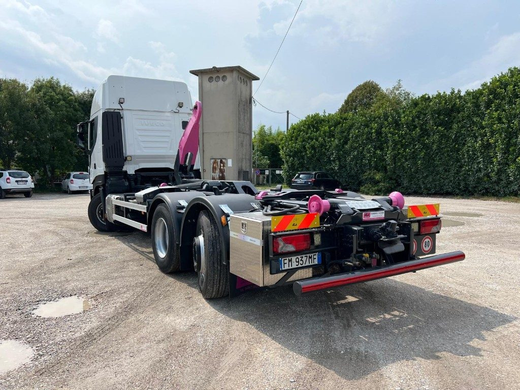 Camión multibasculante IVECO STRALIS 510 SCARRABILE