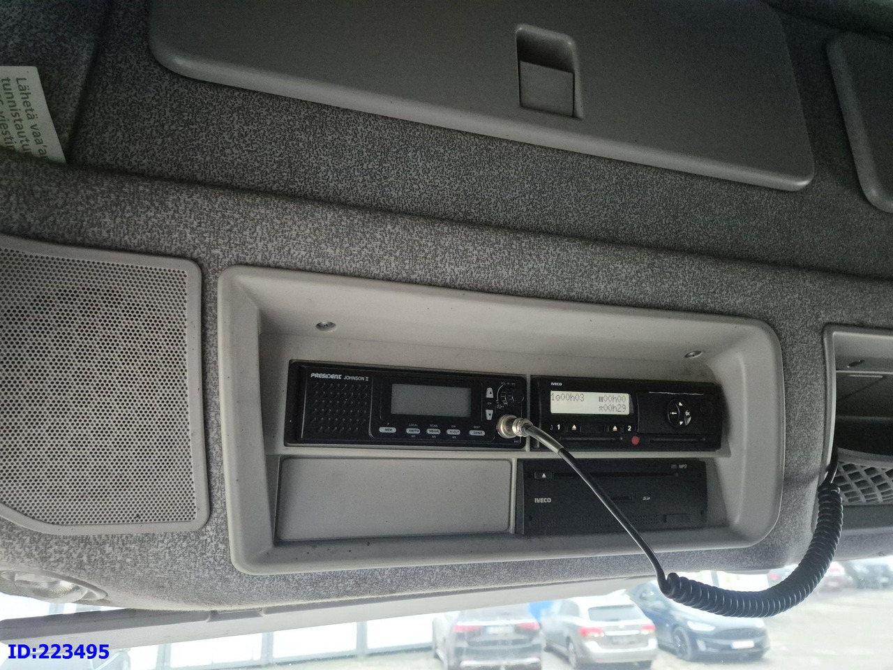 Camión multibasculante IVECO Trakker AT350 8x4 -Full steel - Steering axle