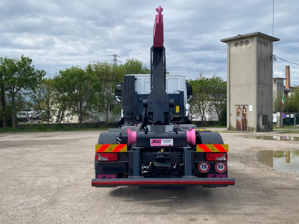 Camión multibasculante IVECO X-WAY AD280X48Y NUOVO SCARRABILE PASSO 3120