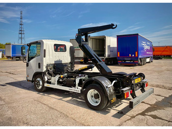 Camión multibasculante Isuzu M27