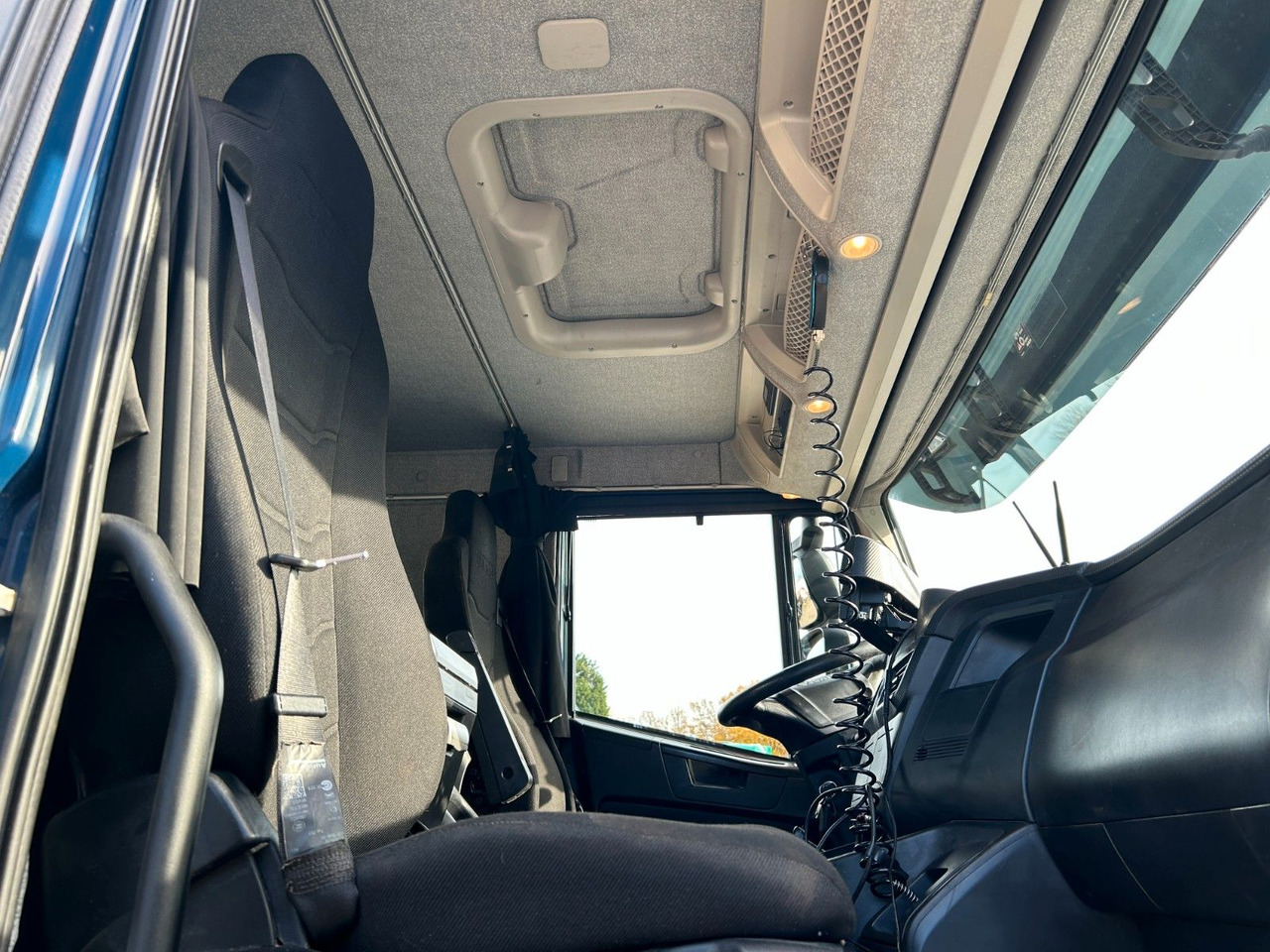 Camión multibasculante Iveco 460 Stralis MEILLER Abroller mit LIft-Lenkachse