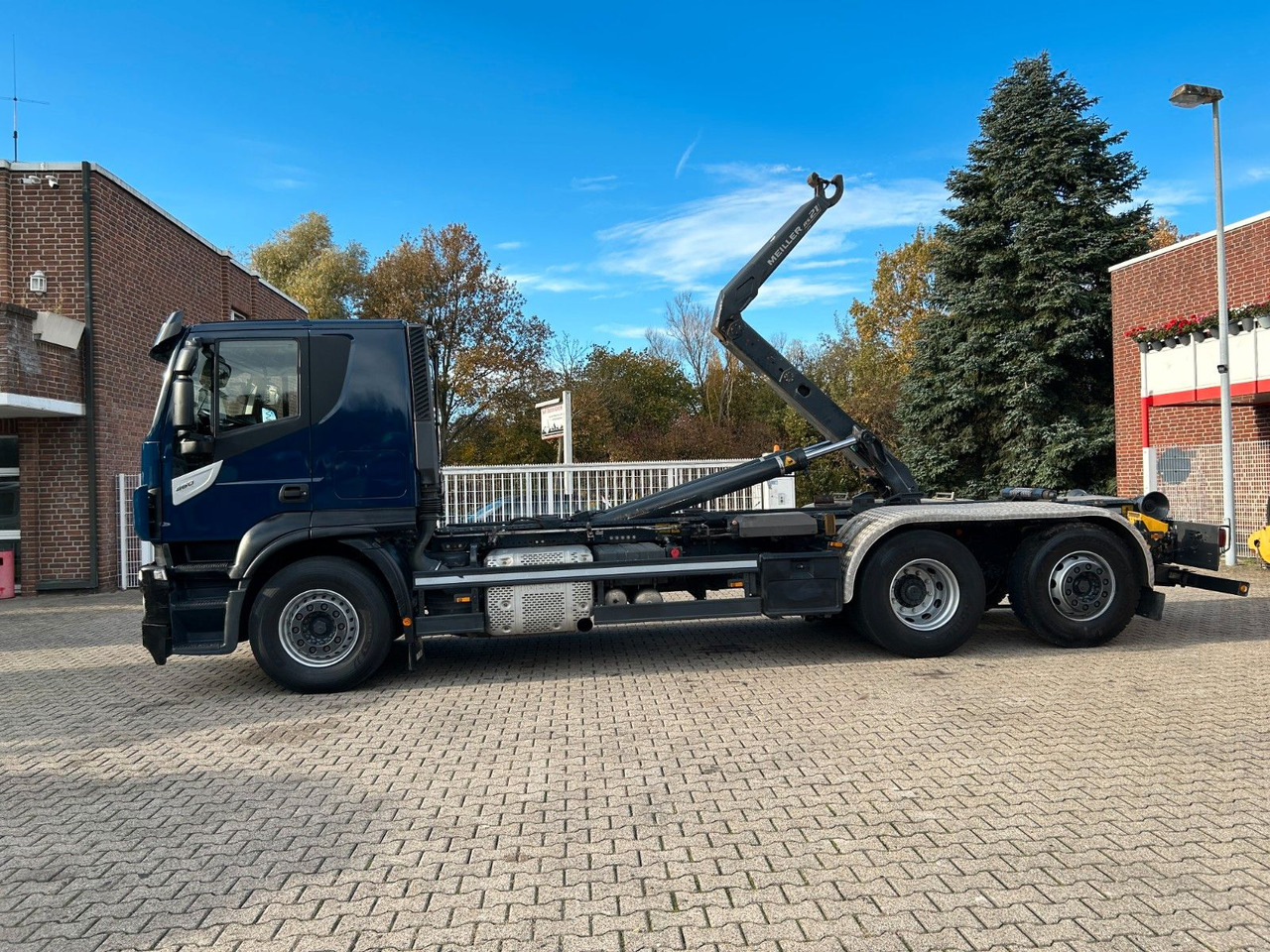 Camión multibasculante Iveco 460 Stralis MEILLER Abroller mit LIft-Lenkachse