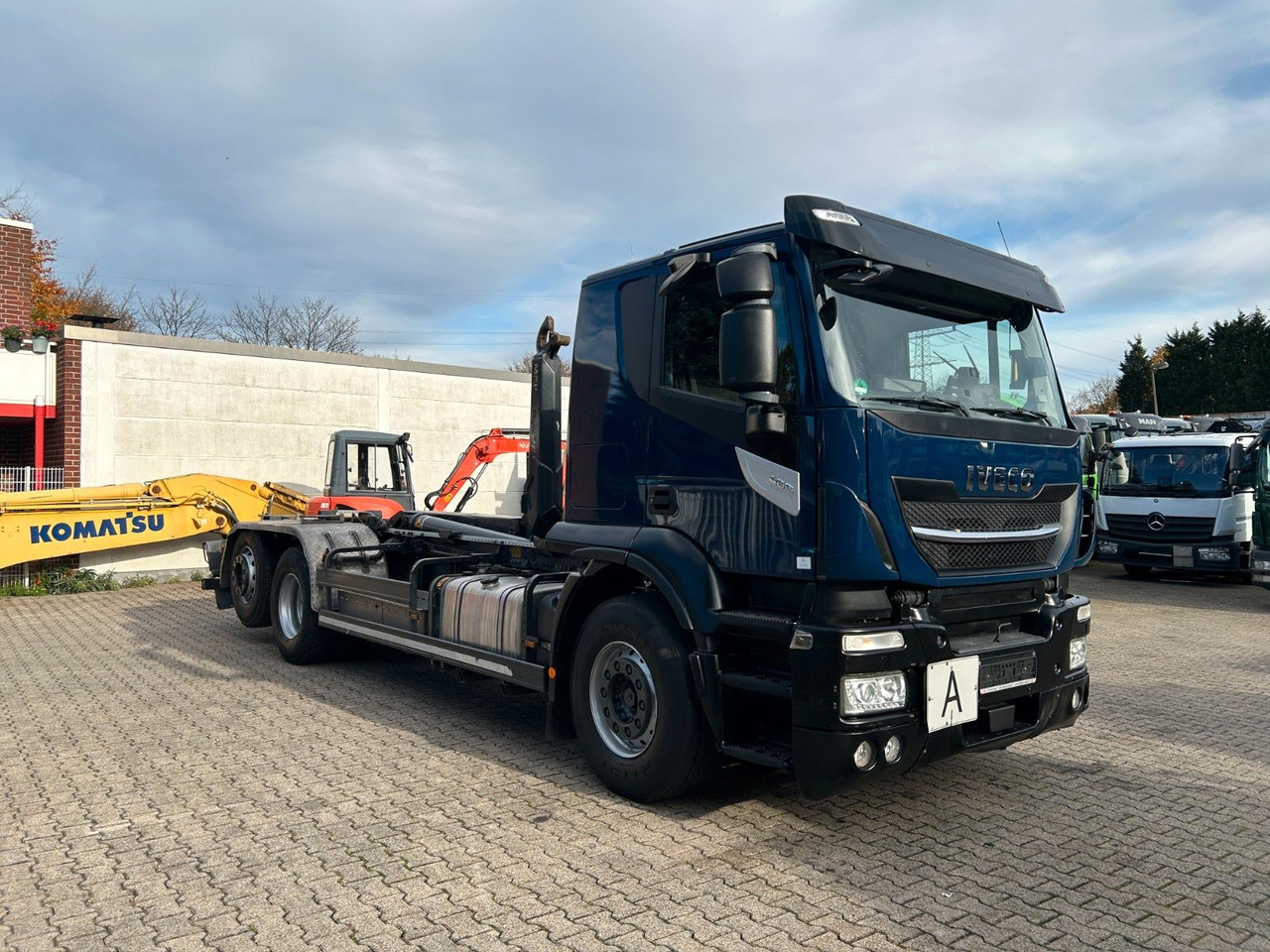 Camión multibasculante Iveco 460 Stralis MEILLER Abroller mit LIft-Lenkachse