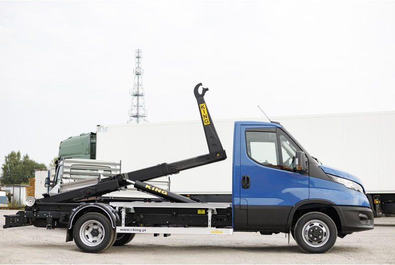 Camión multibasculante Iveco Daily 70C18