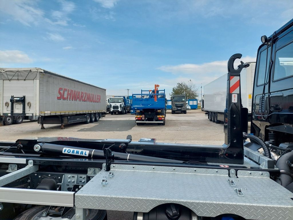 Camión multibasculante Iveco Eurocargo 120E22 - 2 Stück SOFORT verfügbar