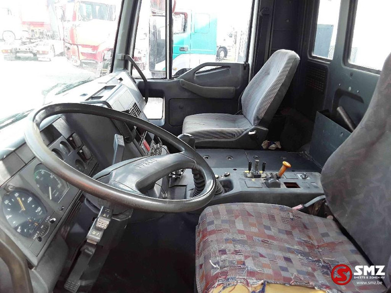 Camión multibasculante Iveco Eurotrakker 190 E 30 manual pump