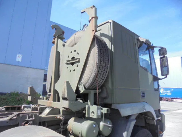 Camión multibasculante Iveco Eurotrakker 410 E37H