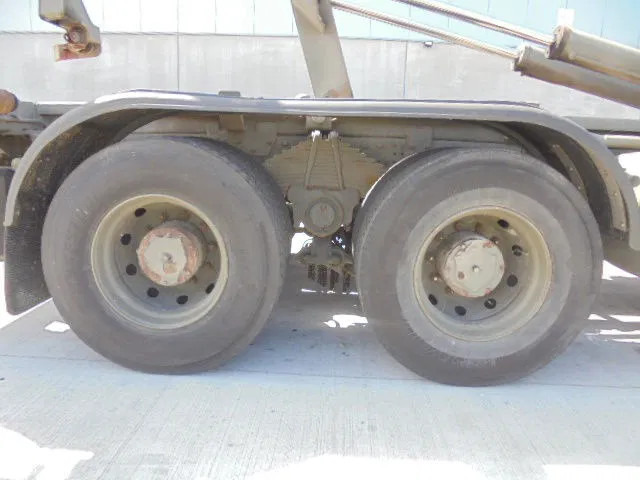 Camión multibasculante Iveco Eurotrakker 410 E37H