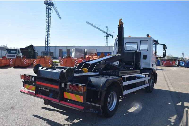 Camión multibasculante Iveco Iveco Eurocargo 160E25