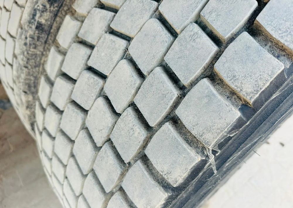 Camión multibasculante Iveco STRALIS