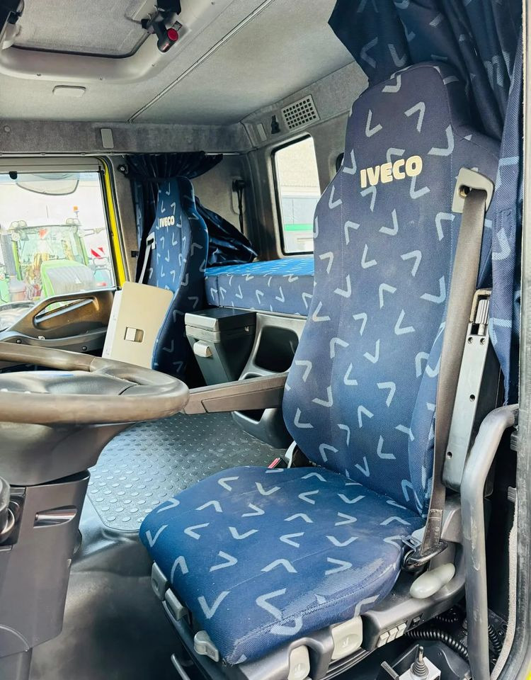 Camión multibasculante Iveco STRALIS