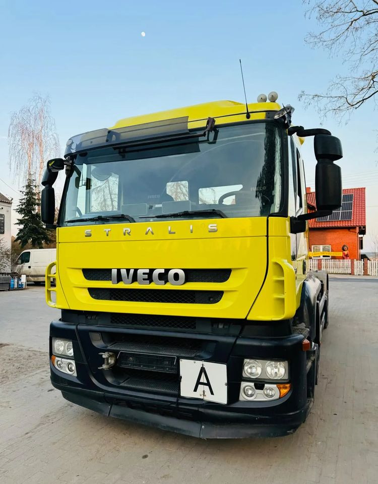 Camión multibasculante Iveco STRALIS