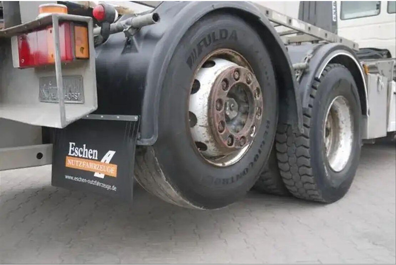 Camión multibasculante Iveco Stralis 260 - Hook lift truck