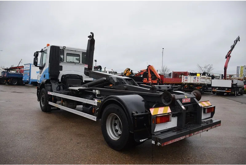 Camión multibasculante Iveco Stralis 330