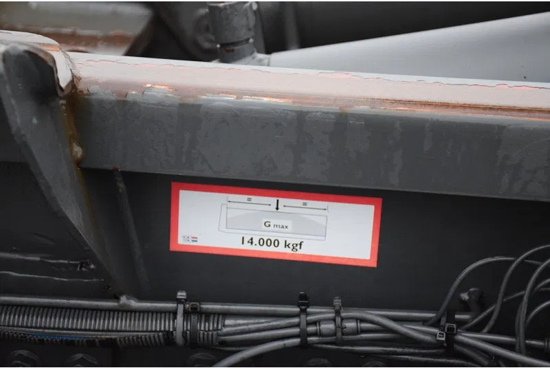 Camión multibasculante Iveco Stralis 330