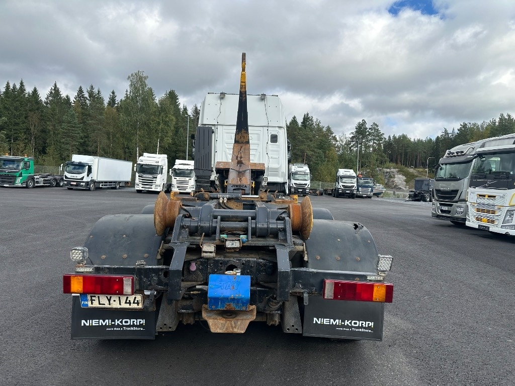 Camión multibasculante Iveco Stralis 8x4*4