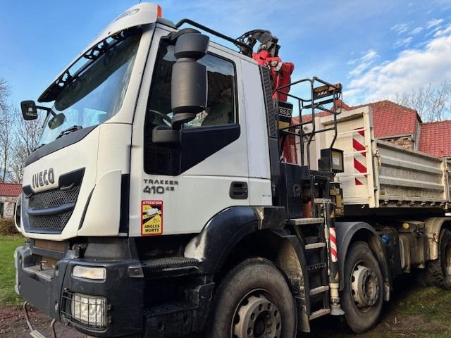 Camión multibasculante Iveco TRAKKER 410 E6