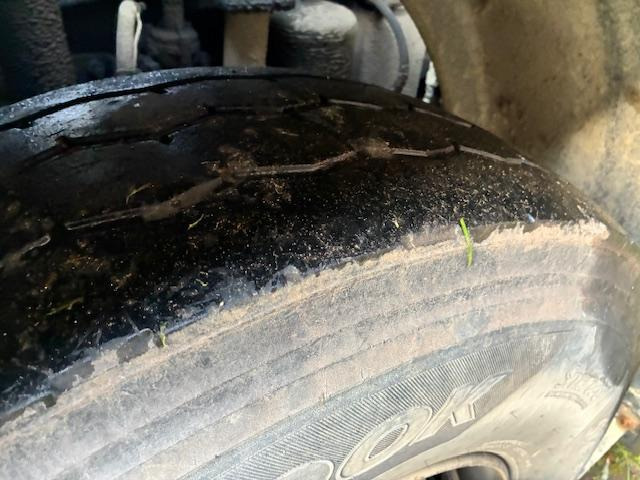 Camión multibasculante Iveco TRAKKER 410 E6