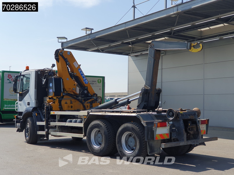 Camión multibasculante Iveco Trakker 410 6X4 Effer CRANE 175/2S Manual 20 Tonnes EEV