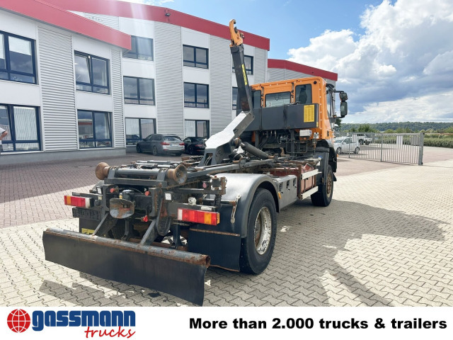 Camión multibasculante Iveco Trakker AD190T33WP 4x4, Winterdienstausstattung
