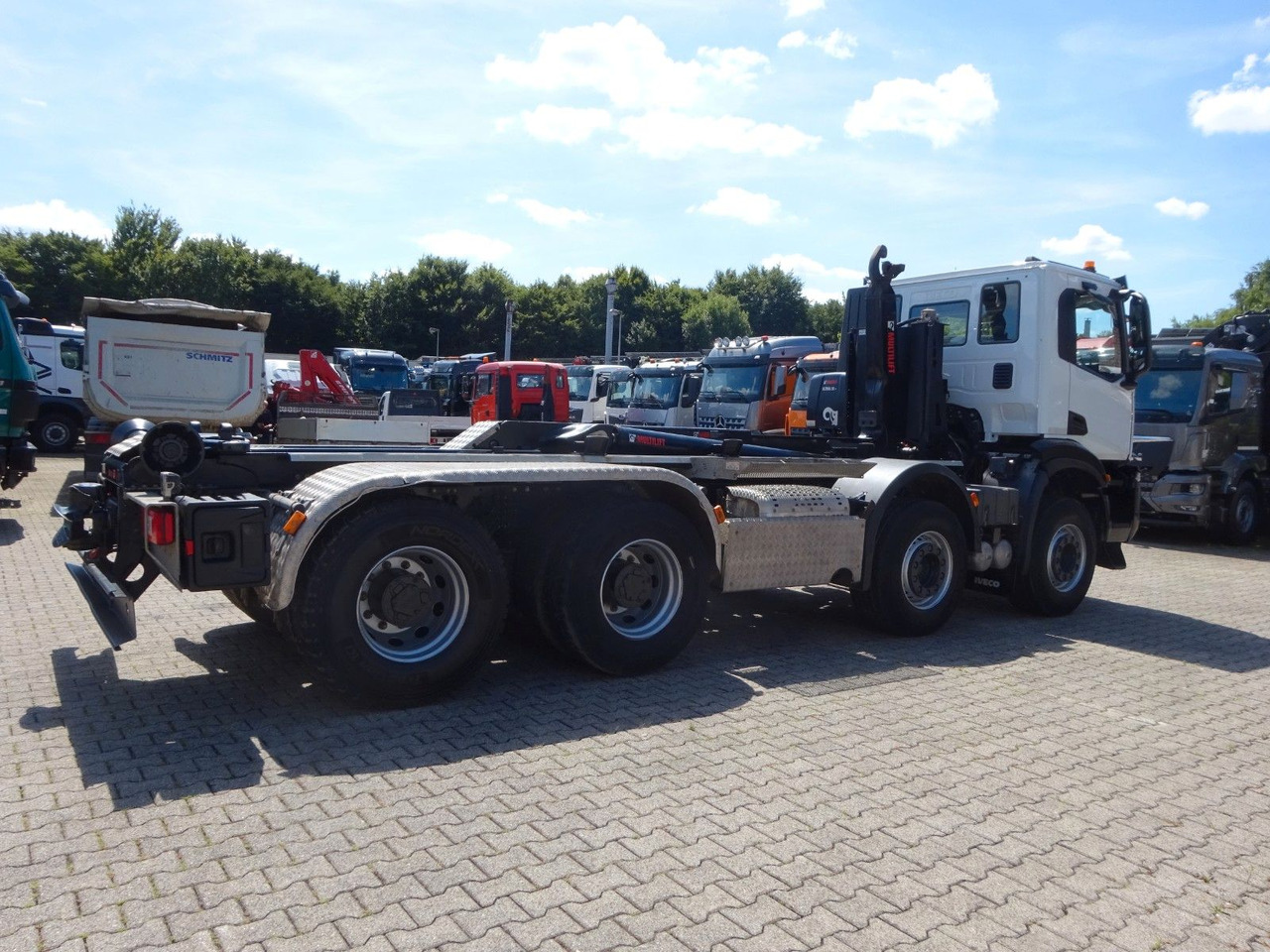 Camión multibasculante Iveco X-WAY 480 HIAB ABROLLER