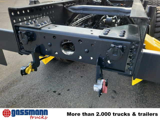 Camión multibasculante Iveco X-Way 460 6x4, Retarder