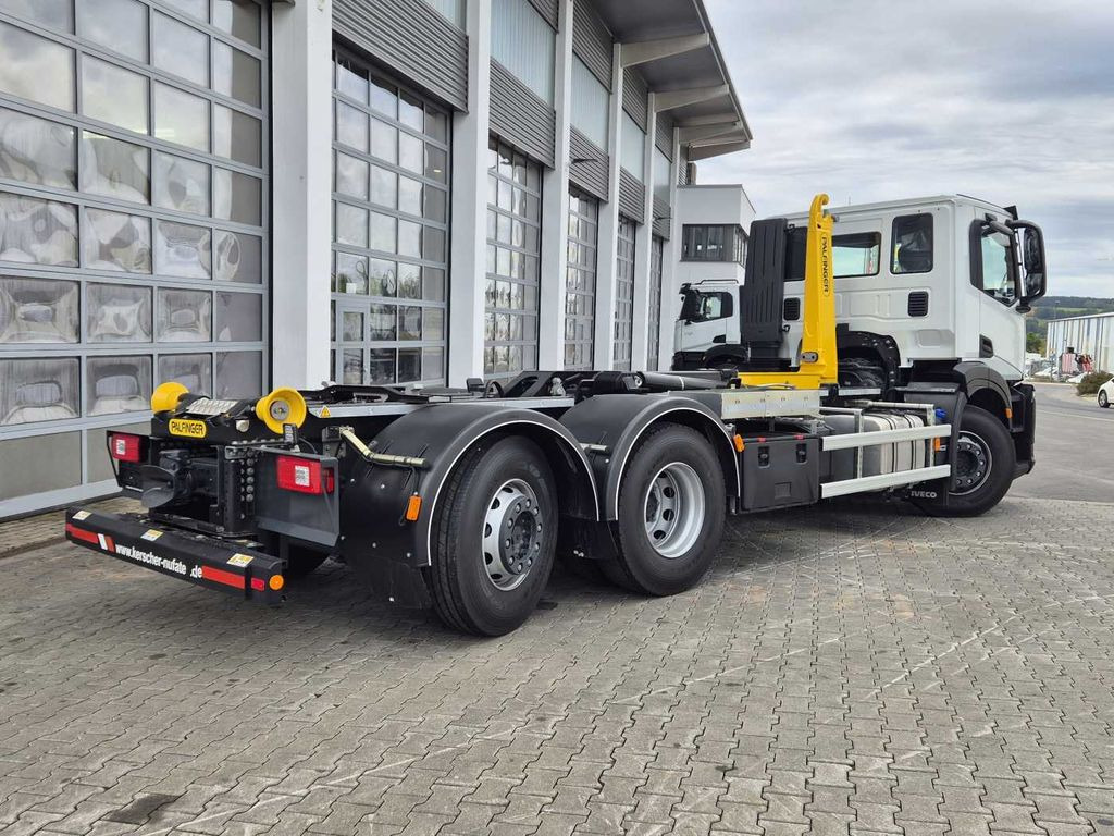 Camión multibasculante Iveco X-Way AD280X46Y/PS ON 6x2 Palfinger PHT20SLD5 4x