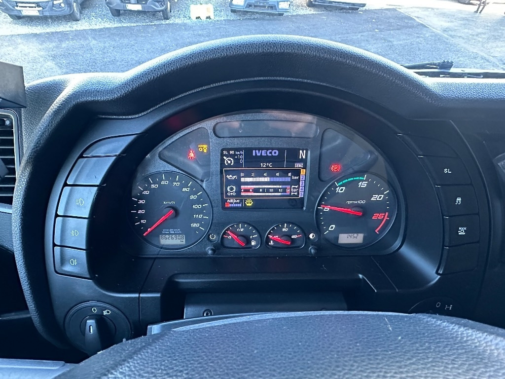 Camión multibasculante Iveco X-Way AS35S560 8x2