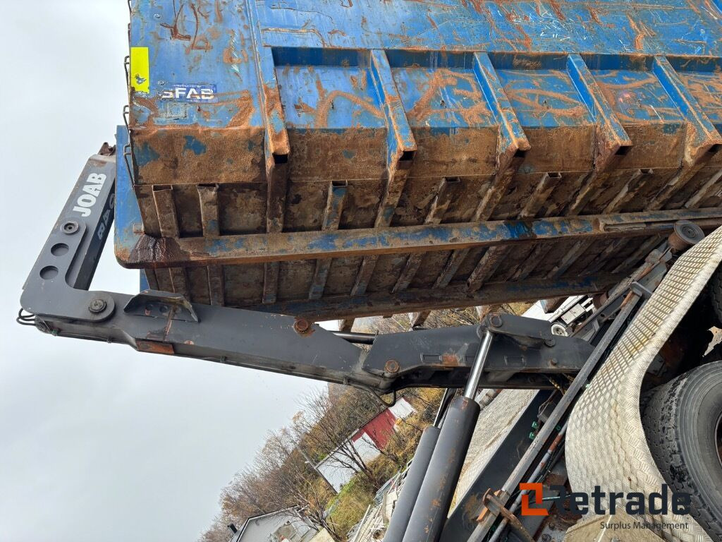 Camión multibasculante Krokbil Scania 124G