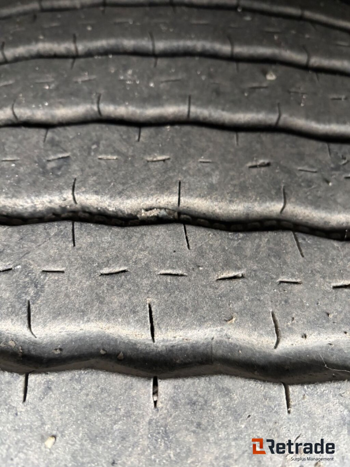 Camión multibasculante Krokbil Scania 124G