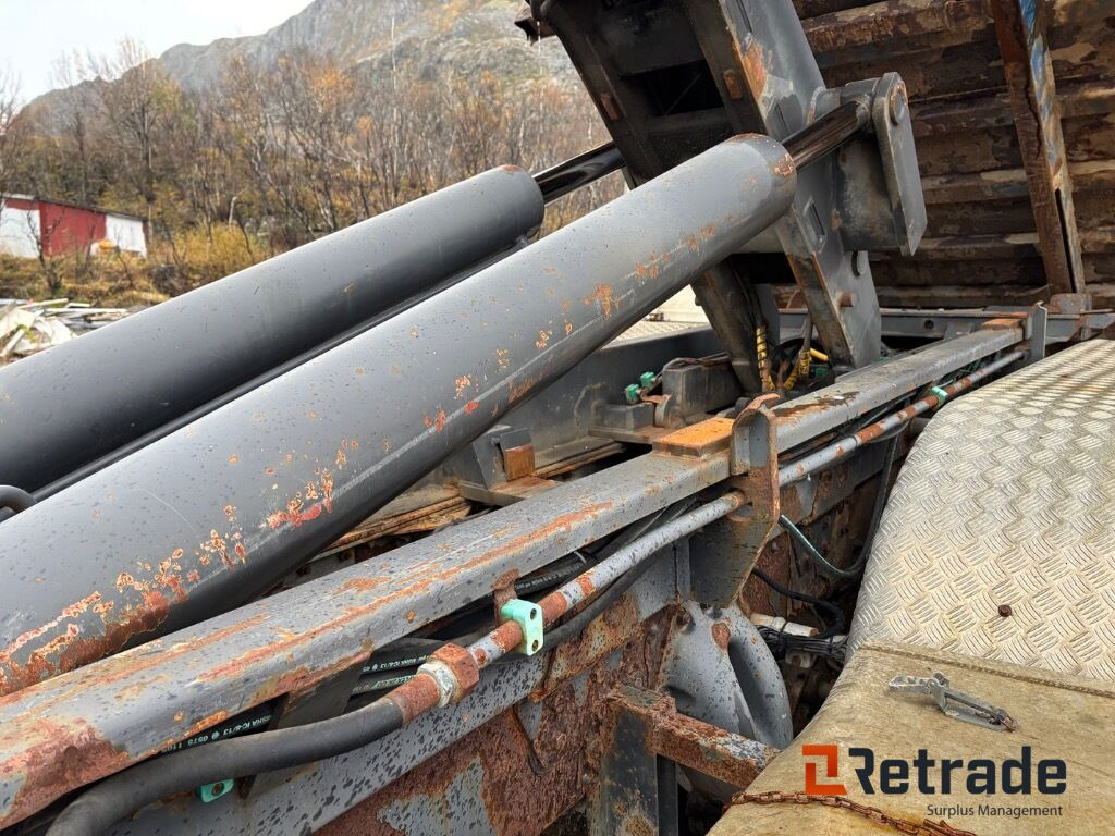 Camión multibasculante Krokbil Scania 124G