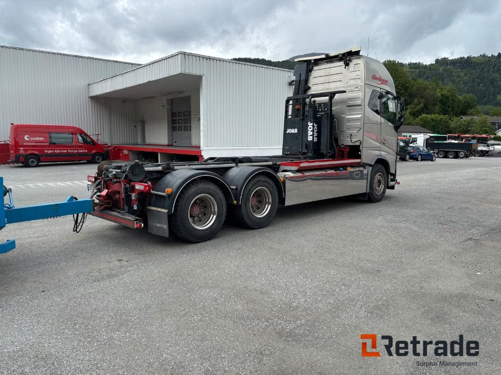 Camión multibasculante Lastebil VOLVO FH 16 750