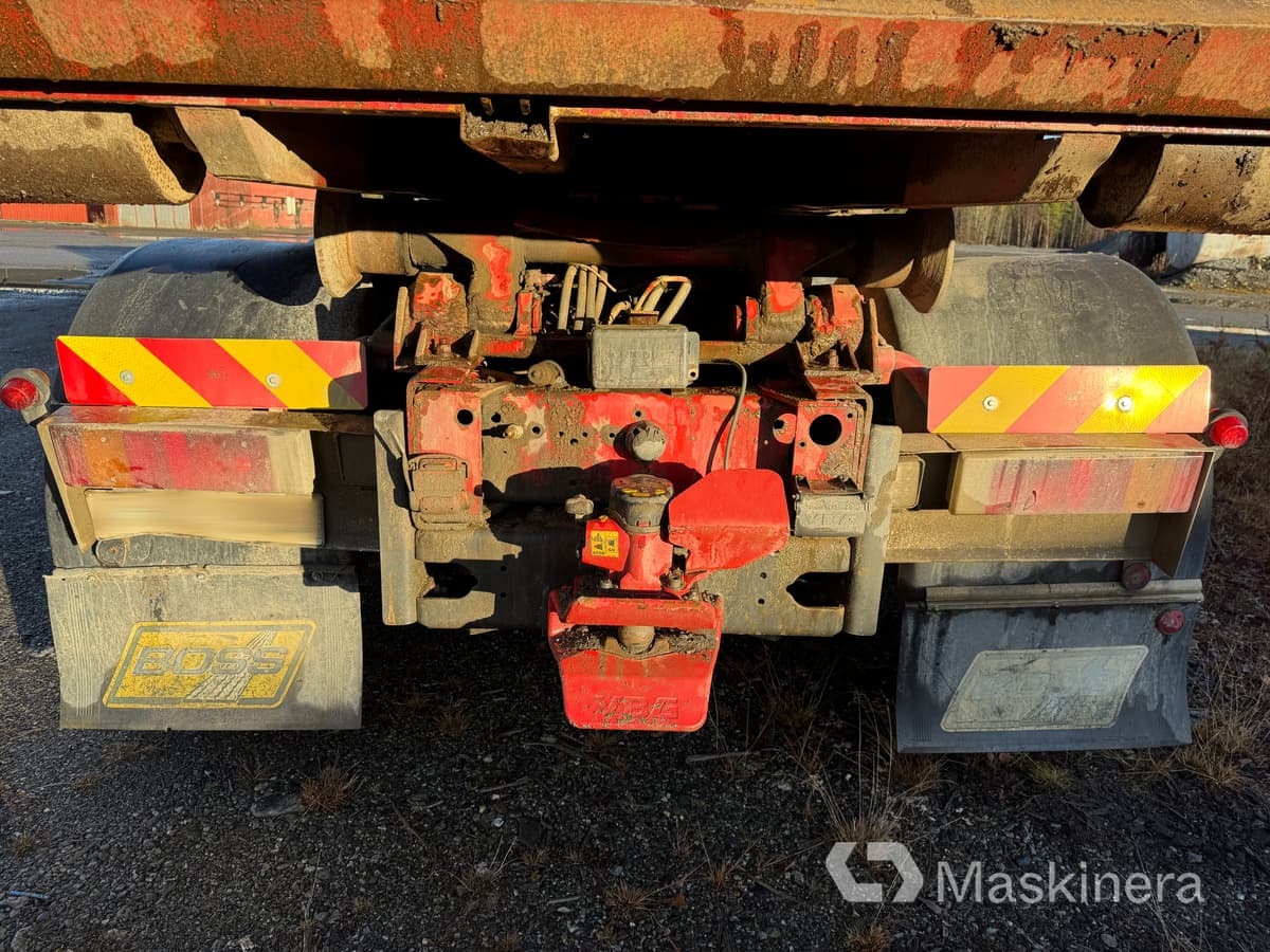 Camión multibasculante Lastväxlare Scania R144 6X2 med tre flak