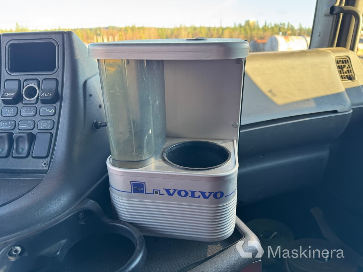 Camión multibasculante Lastväxlare Scania R144 6X2 med tre flak