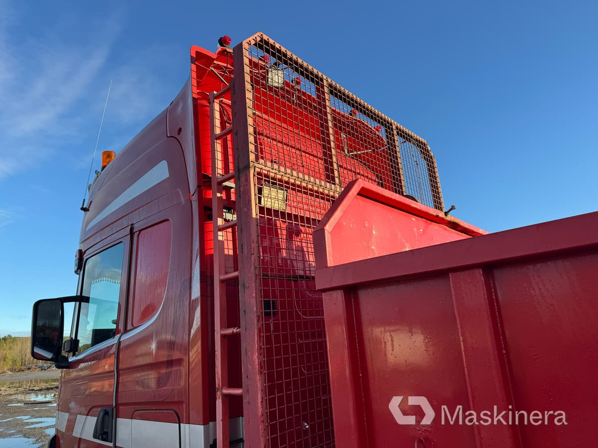 Camión multibasculante Lastväxlare Scania R144 6X2 med tre flak