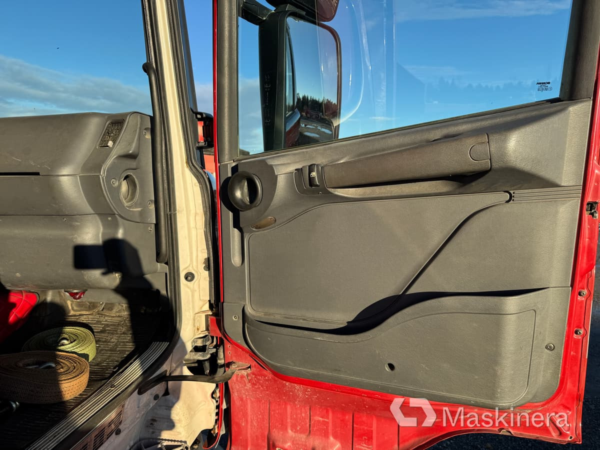 Camión multibasculante Lastväxlare Scania R144 6X2 med tre flak