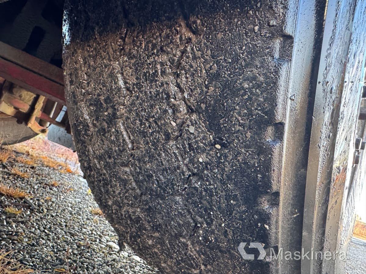 Camión multibasculante Lastväxlare Scania R144 6X2 med tre flak