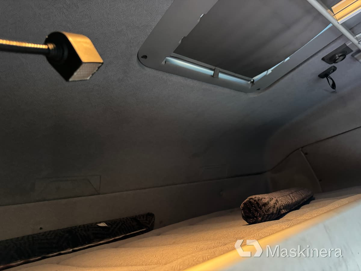 Camión multibasculante Lastväxlare Scania R144 6X2 med tre flak