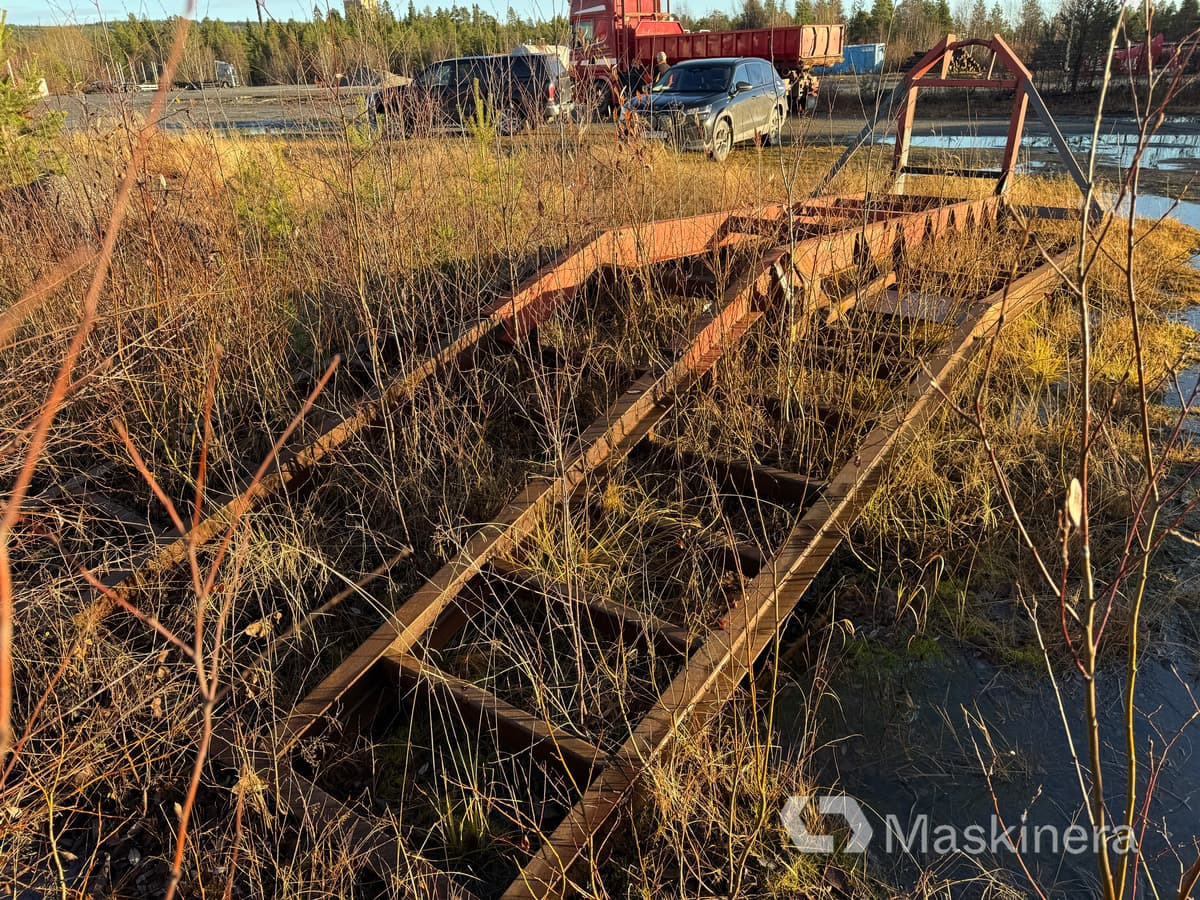 Camión multibasculante Lastväxlare Scania R144 6X2 med tre flak