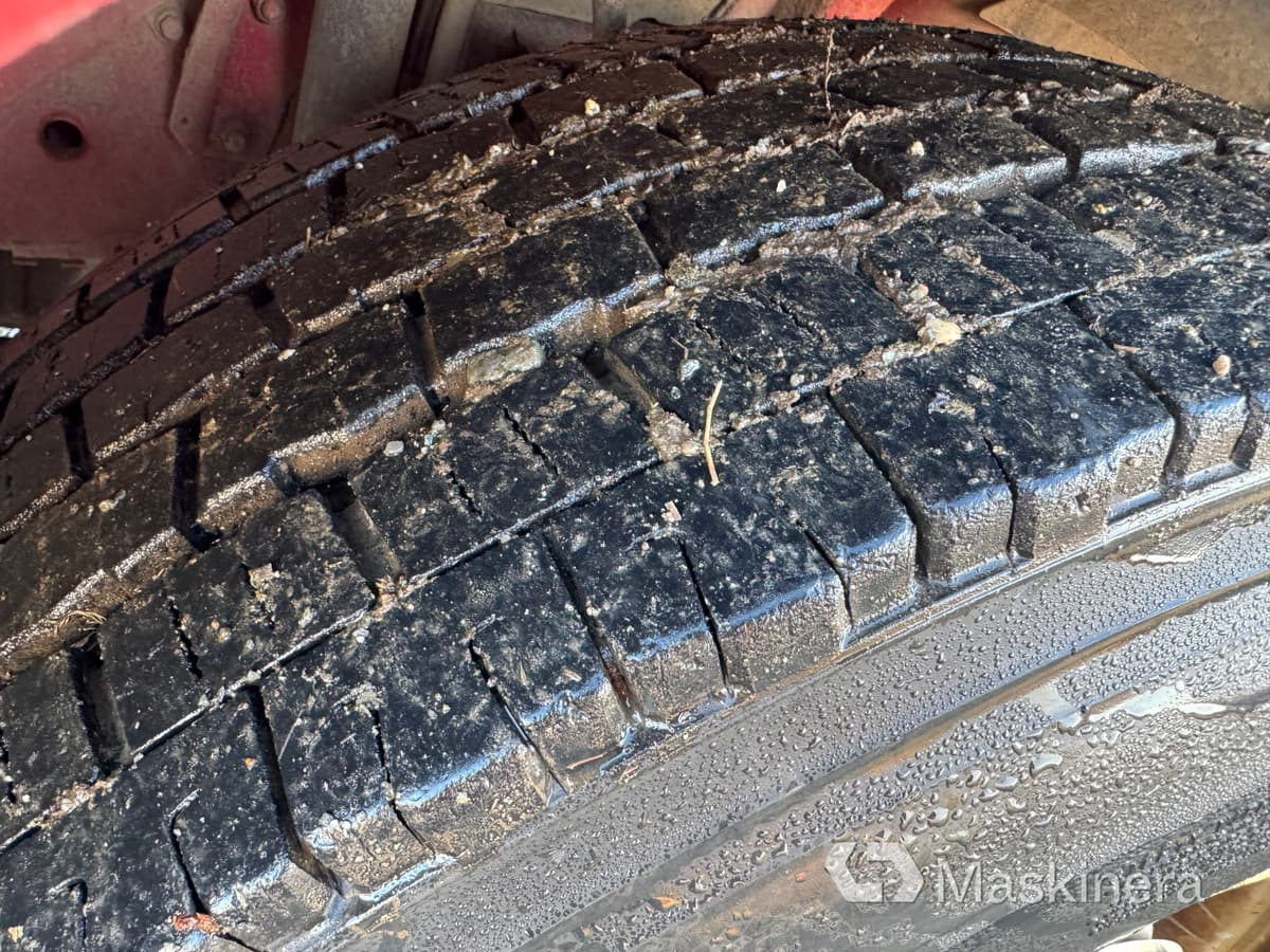 Camión multibasculante Lastväxlare Scania R144 6X2 med tre flak