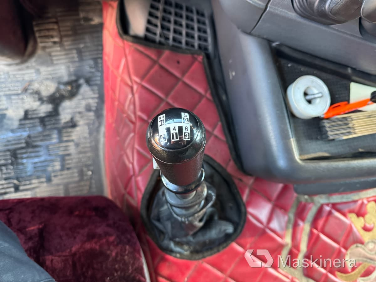 Camión multibasculante Lastväxlare Scania R144 6X2 med tre flak