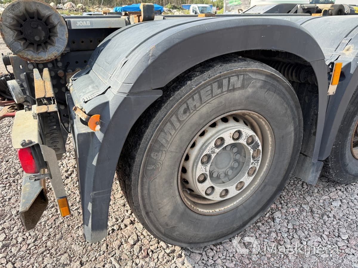 Camión multibasculante Lastväxlare Mercedes Arocs 2551