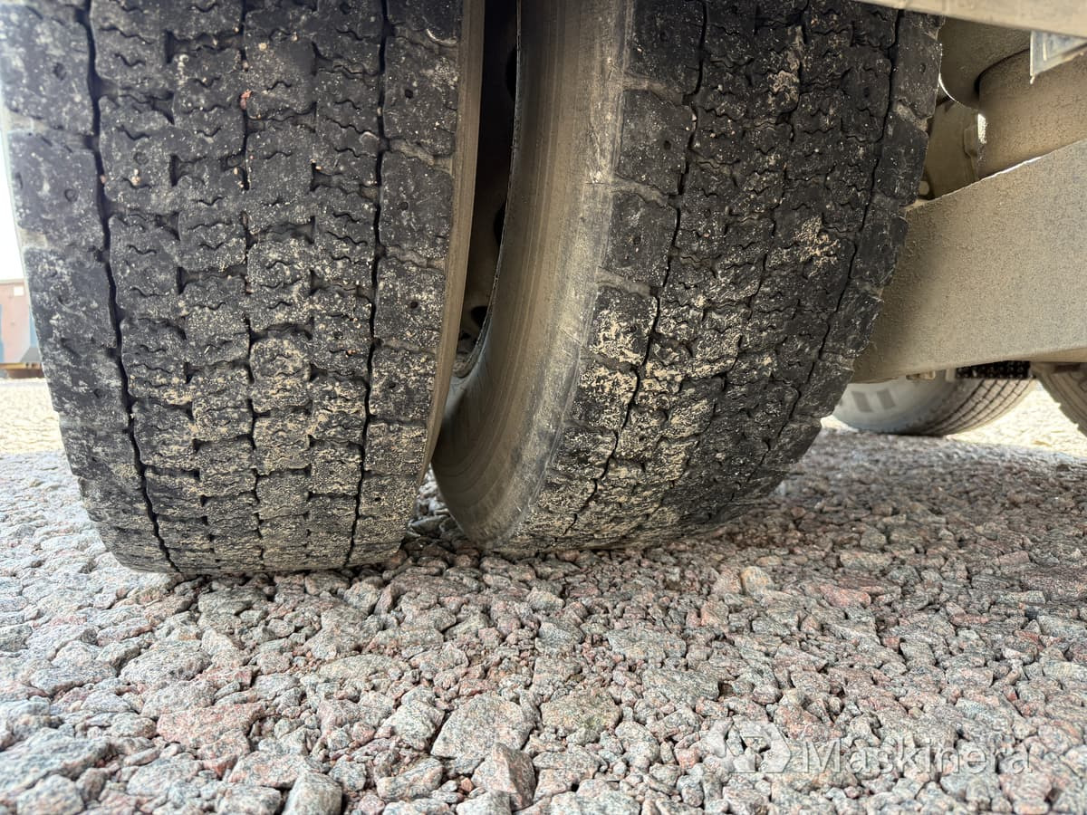 Camión multibasculante Lastväxlare Mercedes Arocs 2551