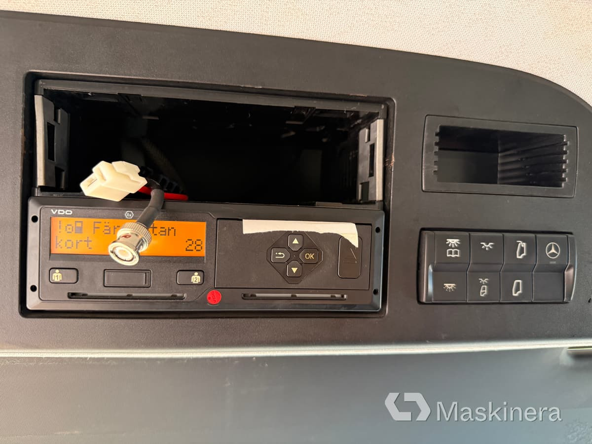 Camión multibasculante Lastväxlare Mercedes Arocs 2551