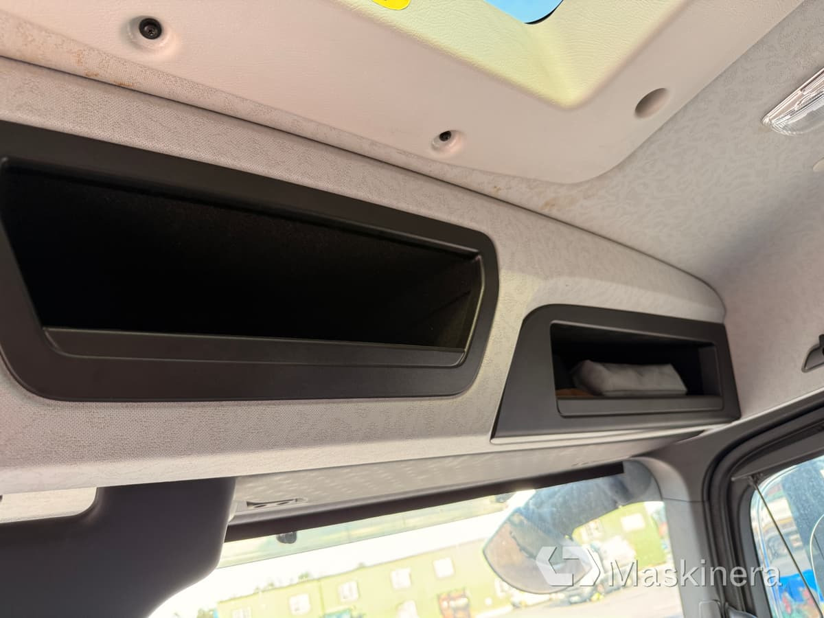 Camión multibasculante Lastväxlare Mercedes Arocs 2551